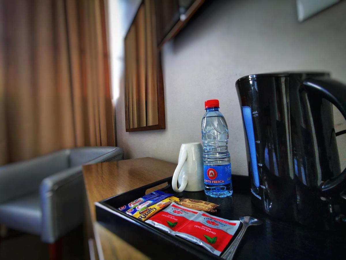 Stay Inn - Guest House 마푸토 외부 사진